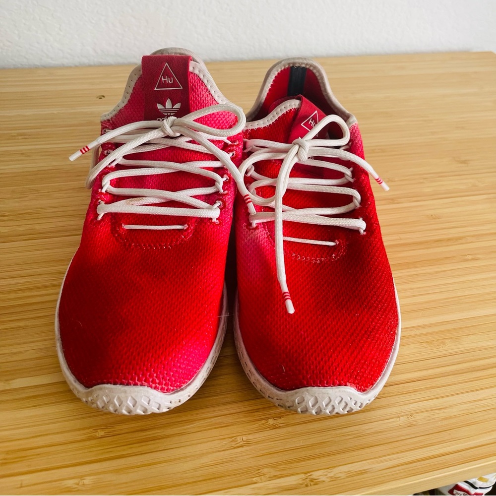 Adidas x pharrell williams red sneakers 

5.5 youth